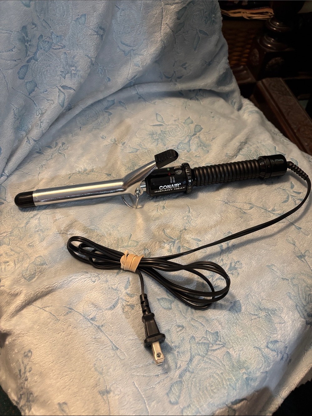 Conair 1" Curling Iron - Black & Silver